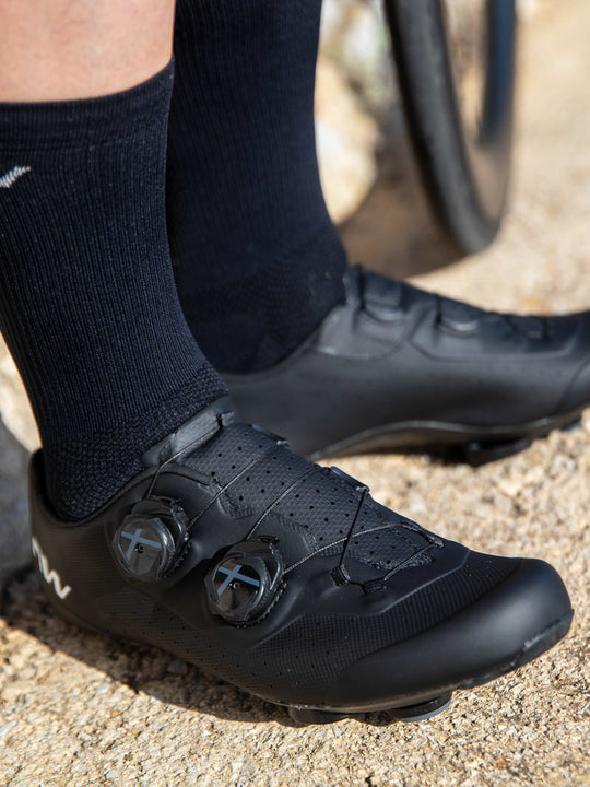 Buty rowerowe NORTHWAVE Extreme Plus czarne
Buty rowerowe NORTHWAVE Extreme Plus czarne
