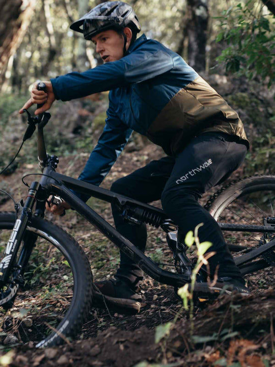 Kurtka rowerowa NORTHWAVE Easy Out Softshell Jacket niebiesko zielony - Adventure Sports
Kurtka rowerowa NORTHWAVE Easy Out Softshell Jacket niebiesko zielony - Adventure Sports