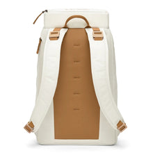 Plecak Db™ Hugger Backpack 25L Oatmilk
Plecak Db™ Hugger Backpack 25L Oatmilk