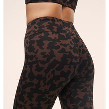 Legginsy damskie CASALL Essential Printed Tights brązowe
Legginsy damskie CASALL Essential Printed Tights brązowe