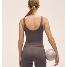Koszulka damska CASALL Scoop Tank kolor szary
Koszulka damska CASALL Scoop Tank kolor szary