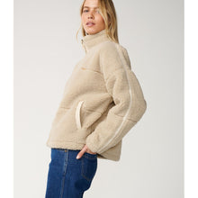 Kurtka damska RIP CURL Cala Nights Sherpa Jacket piaskowa
Kurtka damska RIP CURL Cala Nights Sherpa Jacket piaskowa