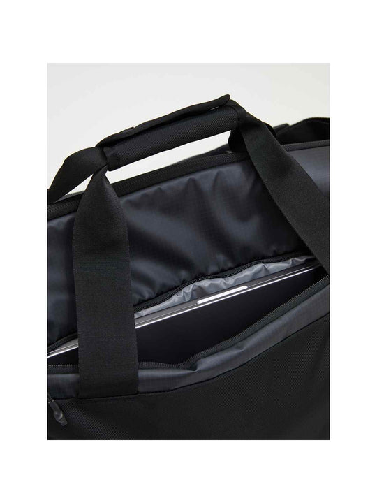 adventuresports torba-peak-performance-vertical-duffle-40l-g80428010-050 detail
adventuresports torba-peak-performance-vertical-duffle-40l-g80428010-050 detail