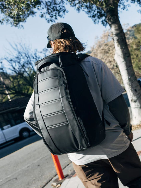 Plecak Db™ Hugger Backpack 30L czarny
Plecak Db™ Hugger Backpack 30L czarny