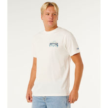 Koszulka męska RIP CURL Meo Peniche Pro 26 Event Tee biała
Koszulka męska RIP CURL Meo Peniche Pro 26 Event Tee biała