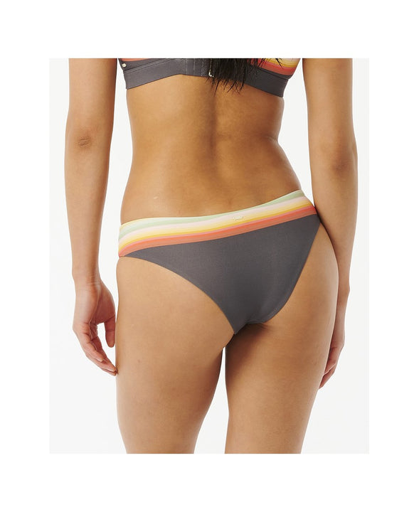 Majtki kąpielowe RIP CURL Surf Revival Cheeky
Majtki kąpielowe RIP CURL Surf Revival Cheeky
