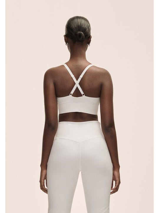 Stanik treningowy CASALL Wrap Sports Bra biały kolor biały
Stanik treningowy CASALL Wrap Sports Bra biały kolor biały