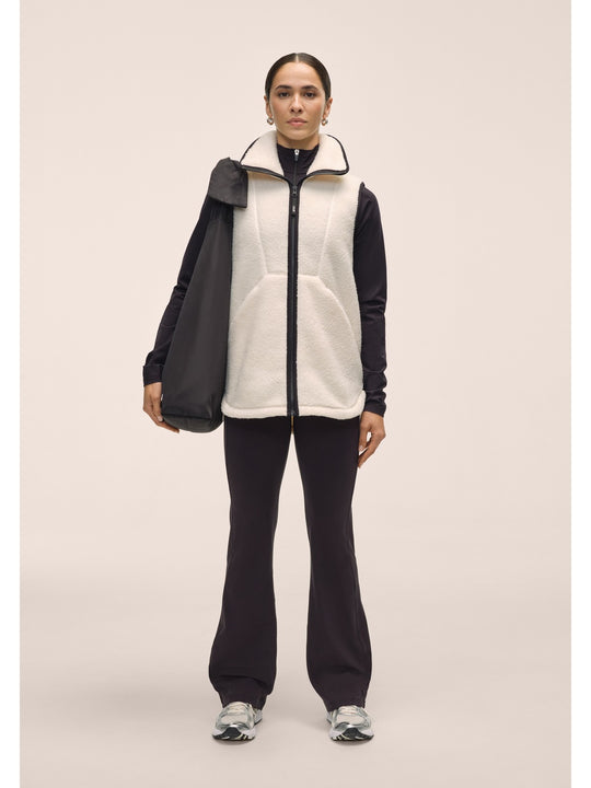 Kamizelka damska CASALL High Collar Pile Vest kolor biały
Kamizelka damska CASALL High Collar Pile Vest kolor biały