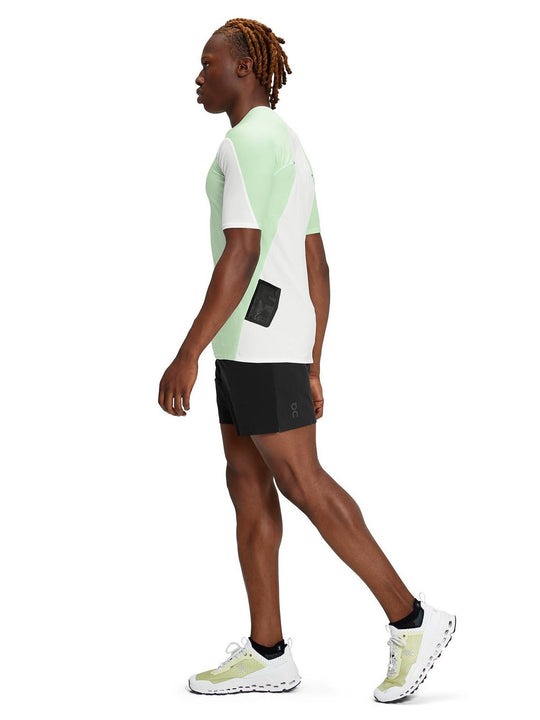 Spodenki do biegania ON RUNNING Ultra Shorts czarny
Spodenki do biegania ON RUNNING Ultra Shorts czarny