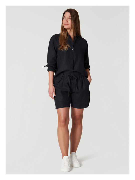 Koszula damska SAIL RACING W Drift Linen Shirt granatowa
Koszula damska SAIL RACING W Drift Linen Shirt granatowa