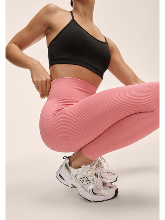 Legginsy damskie z wysoką talią Casall Multi Rib Seamless High Waist Tights różowe - Adventure Sports
Legginsy damskie z wysoką talią Casall Multi Rib Seamless High Waist Tights różowe - Adventure Sports