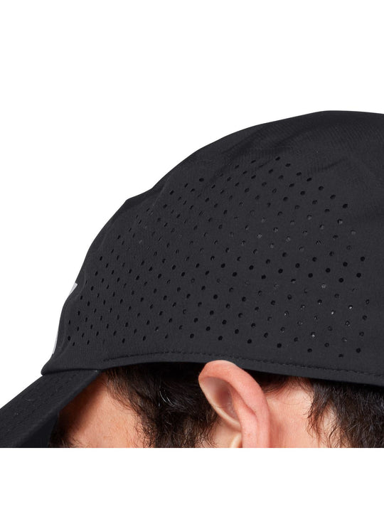 Czapka do biegania ON RUNNING Lightweight Cap czarny
Czapka do biegania ON RUNNING Lightweight Cap czarny