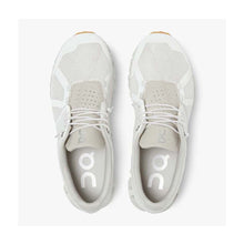 Buty ON RUNNING CLOUD
Buty ON RUNNING CLOUD