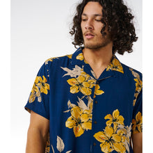 Koszulka RIP CURL Aloha Hotel S/S Shirt granatowy - Adventure Sports
Koszulka RIP CURL Aloha Hotel S/S Shirt granatowy - Adventure Sports