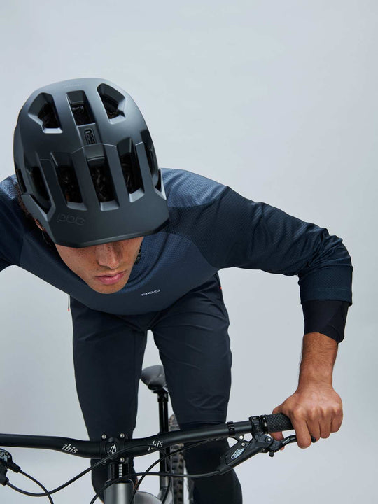 Koszulka rowerowa POC M's Motion Air 3/4 Jersey granatowy
Koszulka rowerowa POC M's Motion Air 3/4 Jersey granatowy