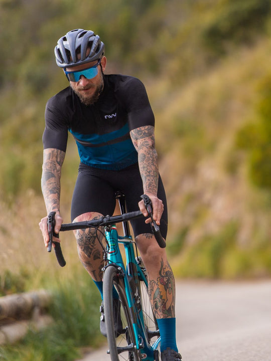 Koszulka rowerowa NORTHWAVE BLADE AIR Jersey - czarny/niebieski - Adventure Sports
Koszulka rowerowa NORTHWAVE BLADE AIR Jersey - czarny/niebieski - Adventure Sports