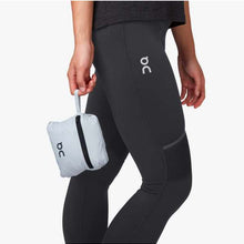 Kurtka ON RUNNING W WEATHER-JACKET
Kurtka ON RUNNING W WEATHER-JACKET