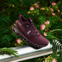 Buty damskie ON RUNNING W CLOUD HI - czerwony
Buty damskie ON RUNNING W CLOUD HI - czerwony