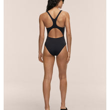 Kostium kąpielowy CASALL Deep Racerback Swimsuit kolor czarny
Kostium kąpielowy CASALL Deep Racerback Swimsuit kolor czarny