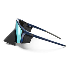 Okulary fotochromowe żeglarskie JULBO EDGE COVER niebieski Cat 4 HD Spectron Polarized - L - Adventure Sports
Okulary fotochromowe żeglarskie JULBO EDGE COVER niebieski Cat 4 HD Spectron Polarized - L - Adventure Sports