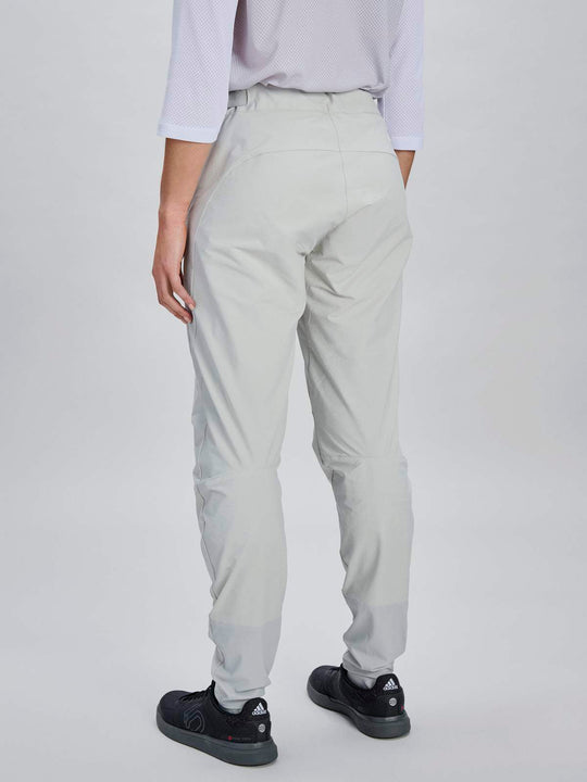 Spodnie rowerowe damskie POC W's Motion Pants szare
Spodnie rowerowe damskie POC W's Motion Pants szare