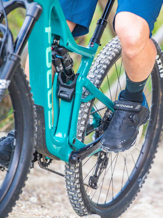 Buty rowerowe NORTHWAVE Enduro Mid 2 czarny - Adventure Sports
Buty rowerowe NORTHWAVE Enduro Mid 2 czarny - Adventure Sports