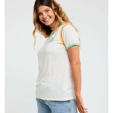 Koszulka damska RIP CURL Surf Side Ringer Tee beżowa
Koszulka damska RIP CURL Surf Side Ringer Tee beżowa