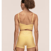 Legginsy treningowe damskie CASALL Ultra High Waist Hot Pant kolor żółty
Legginsy treningowe damskie CASALL Ultra High Waist Hot Pant kolor żółty