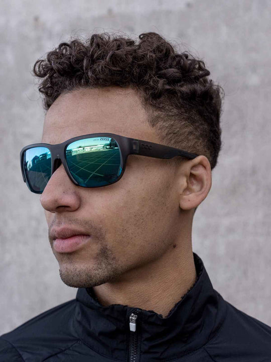 Okulary POC DEFINE czarny - Grey/Deep Green Cat 3 - ONE SIZE - Adventure Sports
Okulary POC DEFINE czarny - Grey/Deep Green Cat 3 - ONE SIZE - Adventure Sports