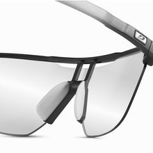 Okulary fotochromowe JULBO FREQUENCY - czarne | Reactiv Light Amplifier cat 1-3 - M - Adventure Sports
Okulary fotochromowe JULBO FREQUENCY - czarne | Reactiv Light Amplifier cat 1-3 - M - Adventure Sports