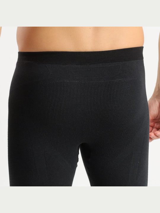 Spodnie UYN Man Elevatyon Biomorph Uw Pants Medium czarny
Spodnie UYN Man Elevatyon Biomorph Uw Pants Medium czarny