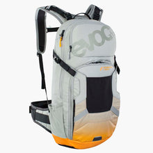 Plecak rowerowy EVOC FR Enduro E-Ride 16 stone - bright orange
Plecak rowerowy EVOC FR Enduro E-Ride 16 stone - bright orange