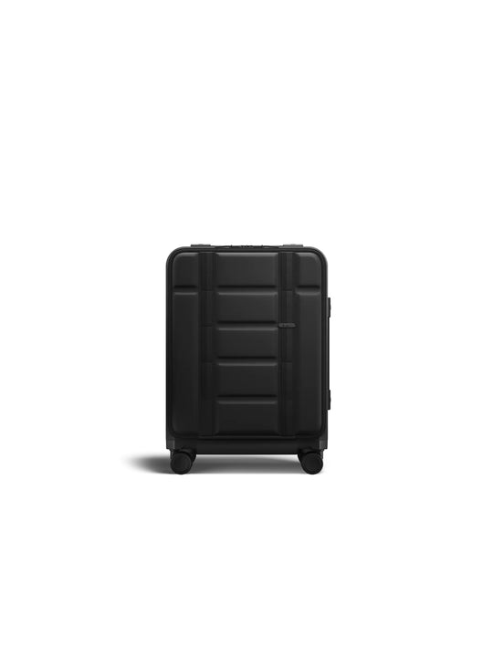 Walizka Db™ Ramverk Pro Front-access Carry-on czarny
Walizka Db™ Ramverk Pro Front-access Carry-on czarny