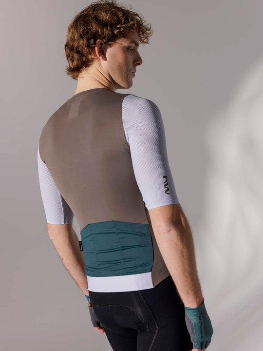 Koszulka rowerowa NORTHWAVE Extreme Evo Jersey S/s brązowa
Koszulka rowerowa NORTHWAVE Extreme Evo Jersey S/s brązowa