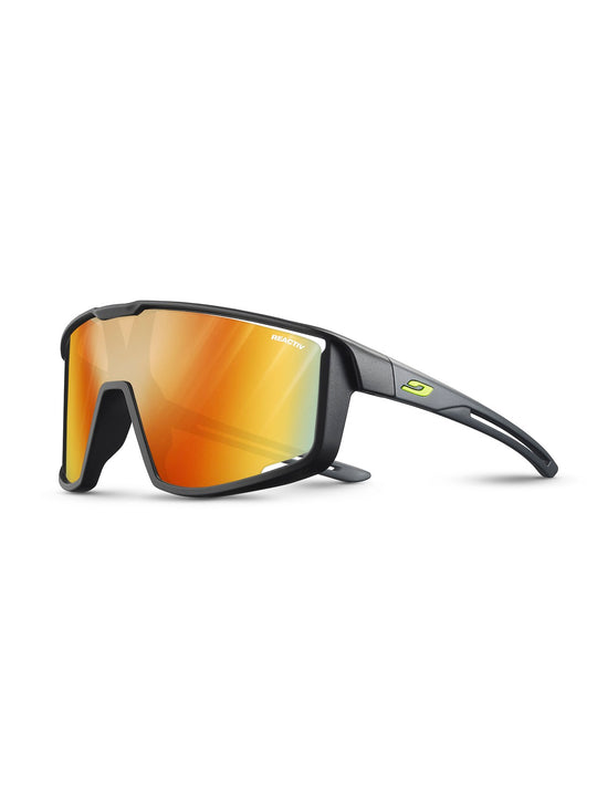 Okulary fotochromowe juniorskie Julbo Fury S - czarny/szary | Reactiv Light Amplifier cat 1-3
Okulary fotochromowe juniorskie Julbo Fury S - czarny/szary | Reactiv Light Amplifier cat 1-3