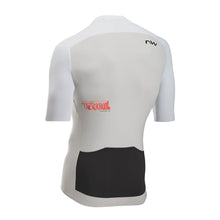 Koszulka rowerowa NORTHWAVE Essence Evo Jersey jasny szary - Adventure Sports
Koszulka rowerowa NORTHWAVE Essence Evo Jersey jasny szary - Adventure Sports