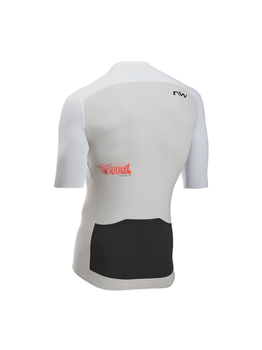 Koszulka rowerowa NORTHWAVE Essence Evo Jersey jasny szary - Adventure Sports
Koszulka rowerowa NORTHWAVE Essence Evo Jersey jasny szary - Adventure Sports