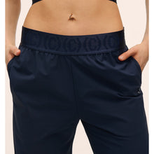 Spodnie damskie CASALL Logo Elastic Barrel Pant niebieskie
Spodnie damskie CASALL Logo Elastic Barrel Pant niebieskie