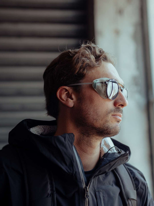 Okulary JULBO LEGACY - czarny/beżowy | Polarized 3 + - L - Adventure Sports
Okulary JULBO LEGACY - czarny/beżowy | Polarized 3 + - L - Adventure Sports