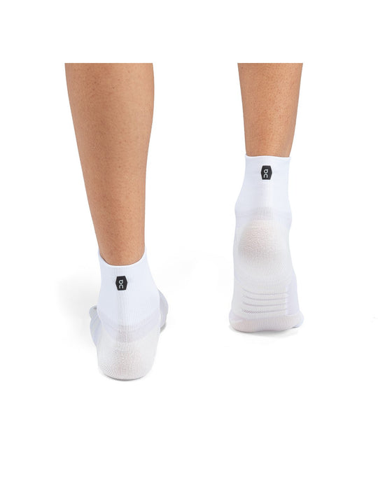 Skarpety do biegania ON RUNNING Performance Mid Sock biały
Skarpety do biegania ON RUNNING Performance Mid Sock biały