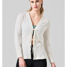 Bluza damska CASALL Studio Cardigan biały - Adventure Sports
Bluza damska CASALL Studio Cardigan biały - Adventure Sports