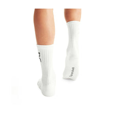 Skarpety ON RUNNING Logo Sock 3-Pack biały
Skarpety ON RUNNING Logo Sock 3-Pack biały
