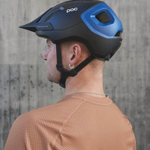 Kask rowerowy POC AXION - czarno niebieski
Kask rowerowy POC AXION - czarno niebieski