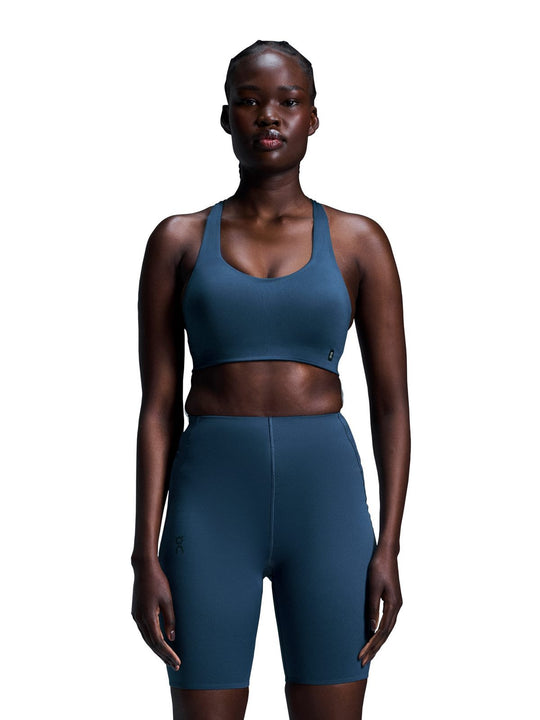 Stanik sportowy ON RUNNING Active Bra niebieski
Stanik sportowy ON RUNNING Active Bra niebieski