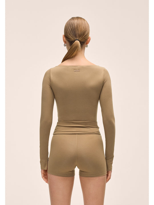 Koszulka treningowa damska CASALL Sublime Boatneck Long Sleeve kolor brązowy
Koszulka treningowa damska CASALL Sublime Boatneck Long Sleeve kolor brązowy