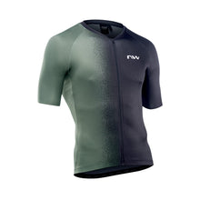 Koszulka rowerowa NORTHWAVE BLADE Jersey - zielony/czarny - Adventure Sports
Koszulka rowerowa NORTHWAVE BLADE Jersey - zielony/czarny - Adventure Sports