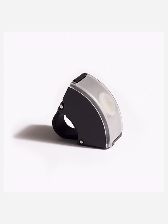 Lampka rowerowa BOOKMAN Curve Front Light 220lm czarny
Lampka rowerowa BOOKMAN Curve Front Light 220lm czarny