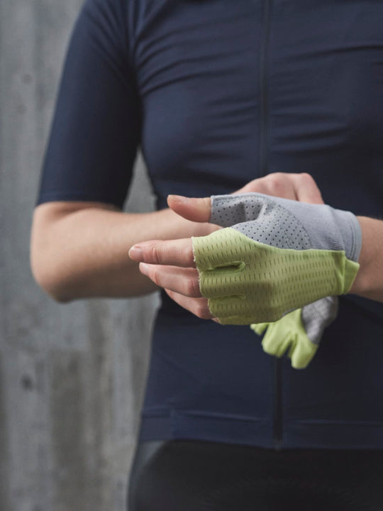 Rękawice rowerowe POC AGILE Short Glove - żółty - Rękawiczki - Adventure Sports
Rękawice rowerowe POC AGILE Short Glove - żółty - Rękawiczki - Adventure Sports