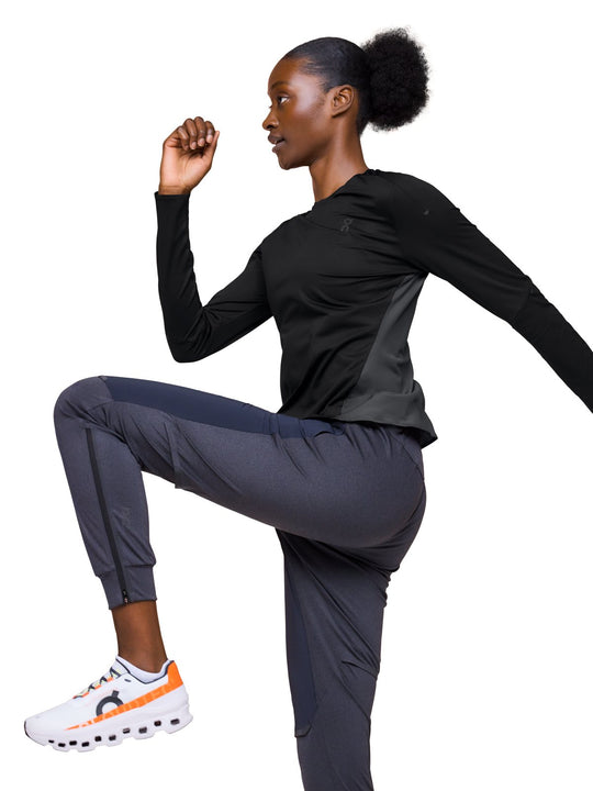 Longsleeve do biegania damski On Performance Long-T czarny
Longsleeve do biegania damski On Performance Long-T czarny