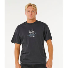 Koszulka męska RIP CURL Inner Visions Rotten Sun Tee czarna
Koszulka męska RIP CURL Inner Visions Rotten Sun Tee czarna